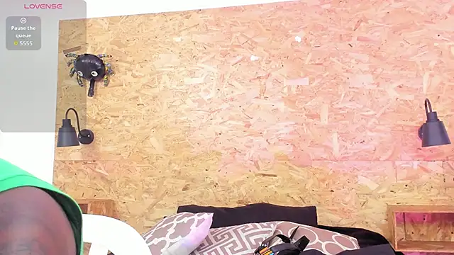 santiblack7 online show from November 13, 1:37 am