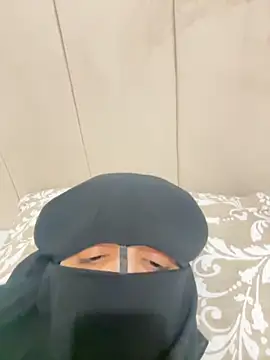 Snapshot of Moroccanbigass chatting on September 14, 8:19 pm Moroccanbigass online show from September 14, 8:19 pm