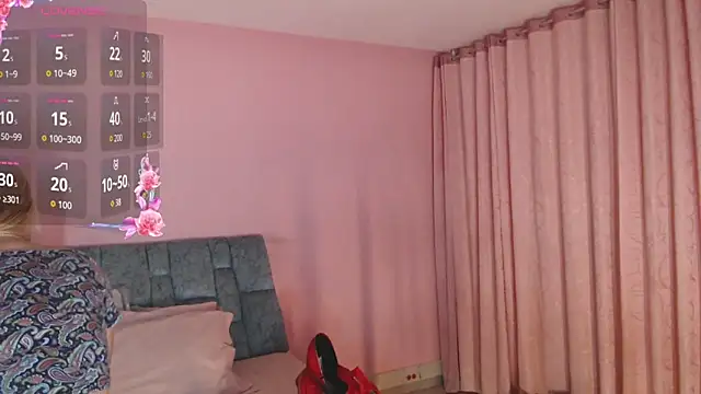 Camila Russoo online show from February 18, 7:54 pm