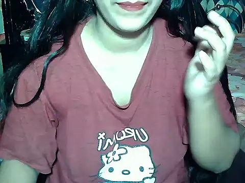 Snapshot of Hot-Hot chatting on May 25, 5:30 pm Hot-Hot online show from May 25, 5:30 pm
