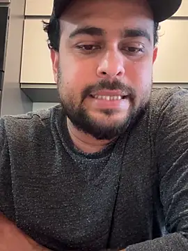 Snapshot of Rodrigopraba chatting on April 17, 10:40 am Rodrigopraba online show from April 17, 10:40 am