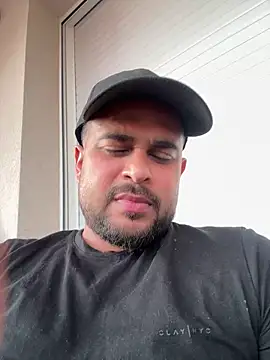 Snapshot of Rodrigopraba chatting on April 28, 7:02 am Rodrigopraba online show from April 28, 7:02 am