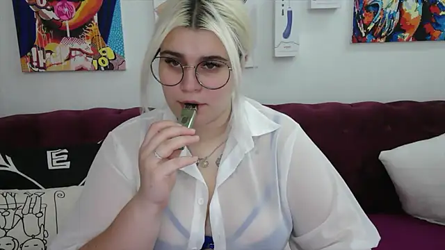 Amber Monro online show from September 23, 3:09 am