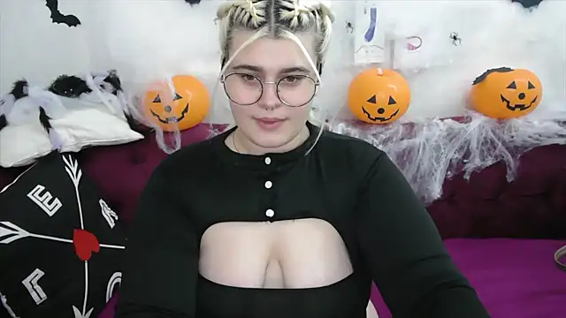 Amber Monro online show from October 21, 2:12 am