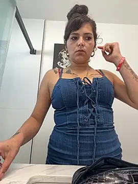 intoxicated13 online show from November 28, 4:20 pm