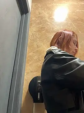 RosieSecret online show from November 1, 8:05 am