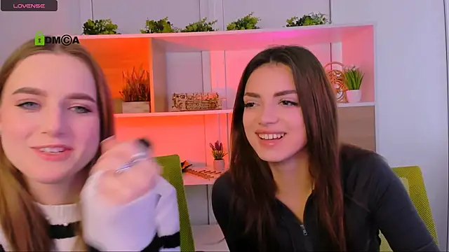 rose style online show from October 27, 9:35 am