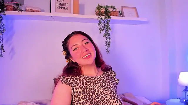 Snapshot of Nicolle_Evanss_ chatting on February 3, 6:22 am Nicolle Evanss online show from February 3, 6:22 am