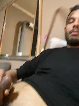 Snapshot of ScrammedHassidim chatting on February 5, 2:54 pm ScrammedHassidim online show from February 5, 2:54 pm