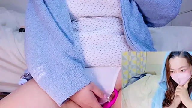 manami Hcup online show from May 21, 4:14 pm