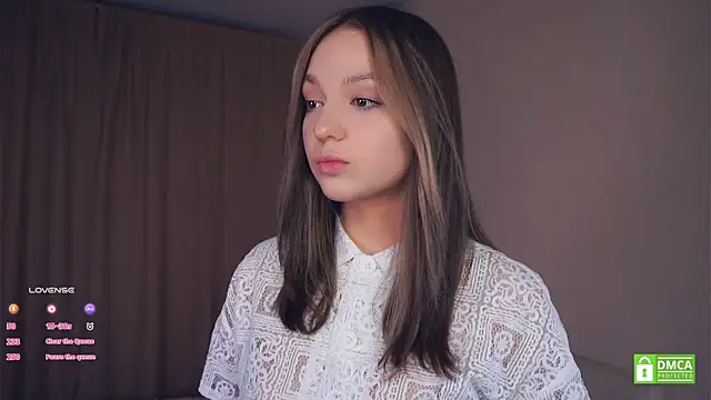 NguyetHankey online show from September 27, 3:28 pm