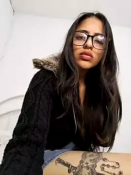 Snapshot of Goddesscut333 chatting on February 7, 7:39 pm Goddesscut333 online show from February 7, 7:39 pm