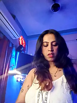 Love Beauty01 online show from March 2, 6:59 pm