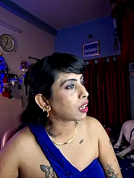 Snapshot of Love_Beauty01 chatting on May 3, 6:36 pm Love Beauty01 online show from May 3, 6:36 pm