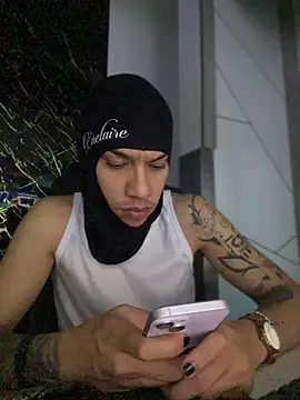 AlphaMasterXxx online show from November 11, 4:34 am