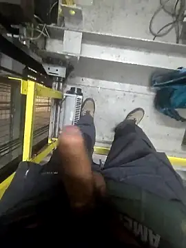 Miguelito 19 online show from April 27, 6:06 pm