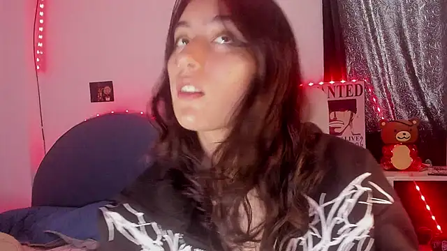 namiiwhite online show from September 21, 3:46 pm