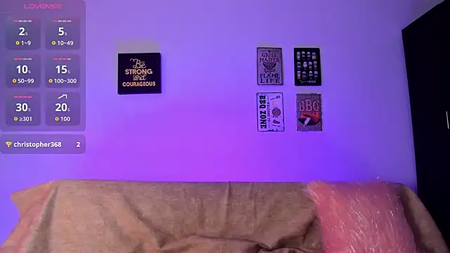 Snapshot of elizabethboltXXX chatting on February 11, 7:41 pm elizabethboltXXX online show from February 11, 7:41 pm