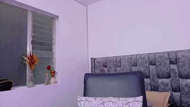 Lizbeth Rouse online show from September 20, 11:11 am