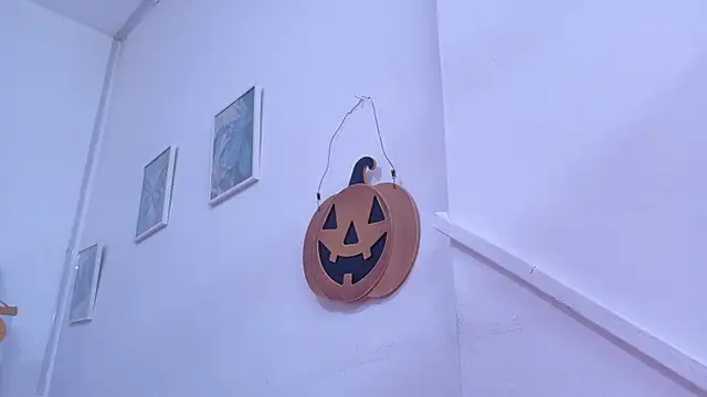 Lizbeth Rouse online show from October 23, 11:31 am