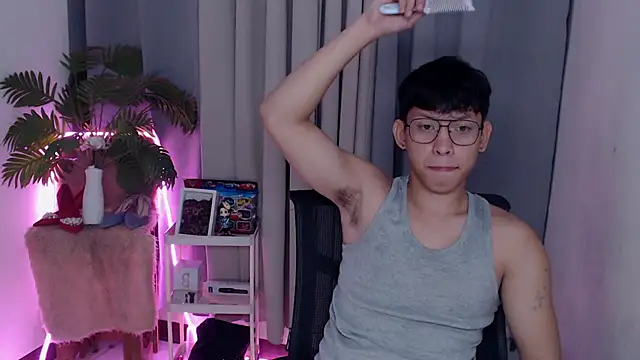 pinkcock froi2305 online show from February 8, 11:52 pm