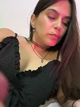 lulix69 online show from February 5, 4:06 am