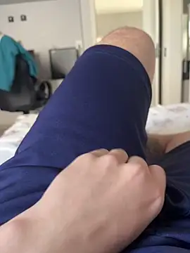 Snapshot of Novinho16cmz chatting on November 6, 3:57 pm Novinho16cmz online show from November 6, 3:57 pm