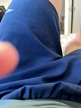 Snapshot of Novinho16cmz chatting on November 10, 7:35 pm Novinho16cmz online show from November 10, 7:35 pm