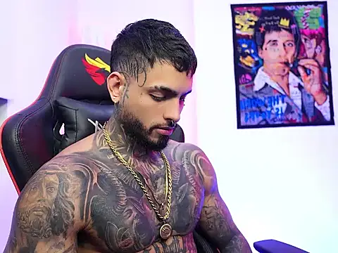 logan hugh8 online show from November 24, 3:17 am