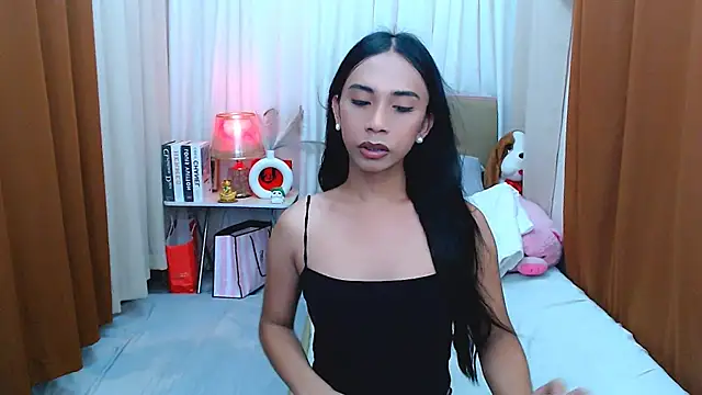 Snapshot of scarlet_smith7 chatting on May 13, 10:23 am scarlet smith7 online show from May 13, 10:23 am