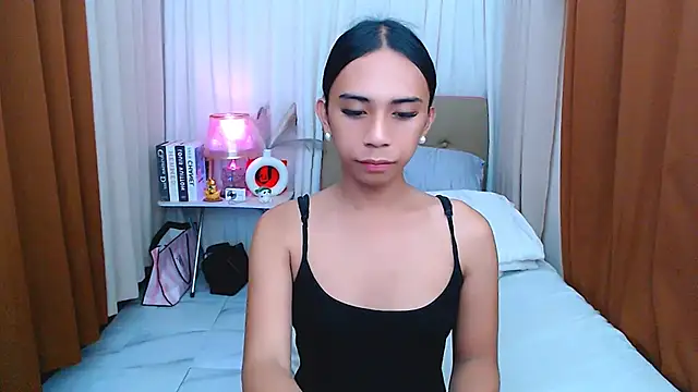 Snapshot of scarlet_smith7 chatting on May 26, 2:24 pm scarlet smith7 online show from May 26, 2:24 pm