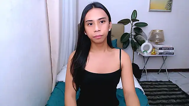 Snapshot of scarlet_smith7 chatting on June 10, 1:06 am scarlet smith7 online show from June 10, 1:06 am