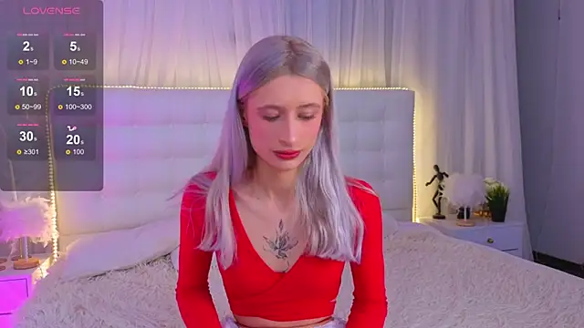 Monica Leen online show from February 8, 6:28 am