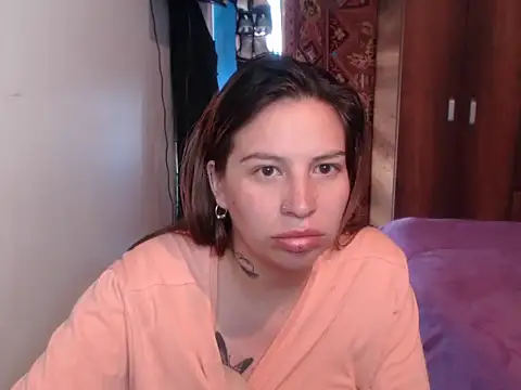 cloequeen15 online show from February 25, 12:59 pm