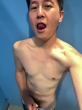 maxime0928 online show from April 14, 11:16 am