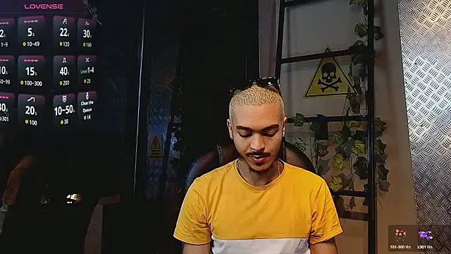 MarcusRain  online show from February 9, 12:25 am