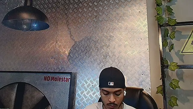 MarcusRain  online show from February 20, 3:36 am