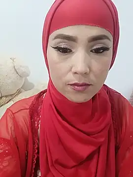 Snapshot of jamila_zair chatting on May 13, 2:25 pm jamila zair online show from May 13, 2:25 pm