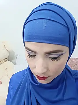 Snapshot of jamila_zair chatting on June 5, 2:01 pm jamila zair online show from June 5, 2:01 pm