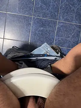 maialexte online show from January 11, 6:18 am