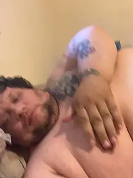 Phill1941 online show from October 11, 9:57 pm