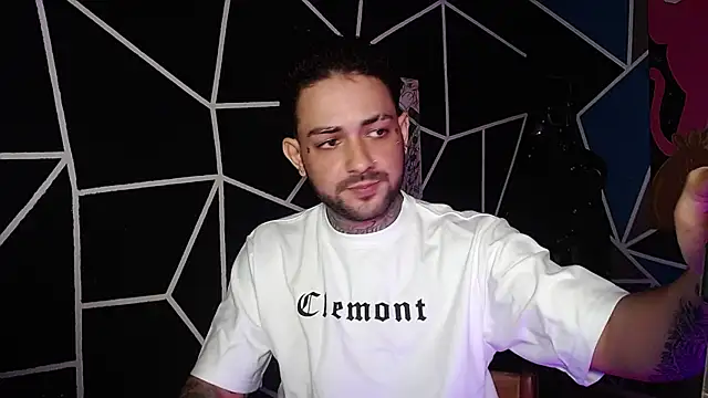 nicolastorres99 online show from November 3, 3:19 am