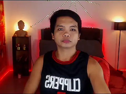 XExtraServiceManX online show from December 18, 1:50 pm