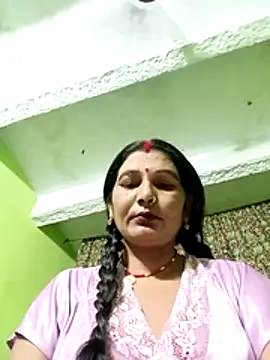 Snapshot of ZIVAA chatting on July 15, 6:40 am ZIVAA online show from July 15, 6:40 am