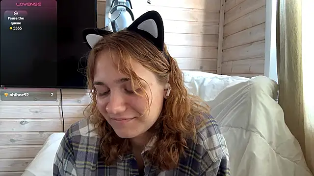 Snapshot of SunPunnyGirl chatting on September 12, 7:08 am SunPunnyGirl online show from September 12, 7:08 am