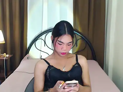 exoticacutiegirl online show from September 21, 4:52 pm