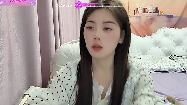Snapshot of bao-bao- chatting on May 2, 6:57 pm bao-bao- online show from May 2, 6:57 pm