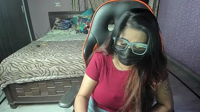 Snapshot of ShylaGill chatting on October 26, 6:03 pm ShylaGill online show from October 26, 6:03 pm