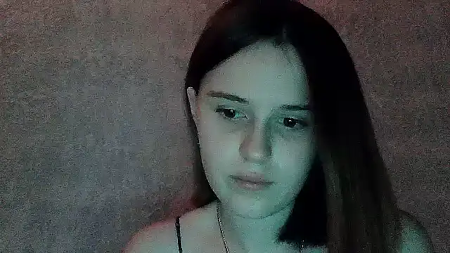 Snapshot of SweetLoraa chatting on October 25, 8:14 pm SweetLoraa online show from October 25, 8:14 pm