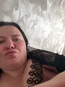 SunnyLeila2101 online show from February 1, 10:58 am